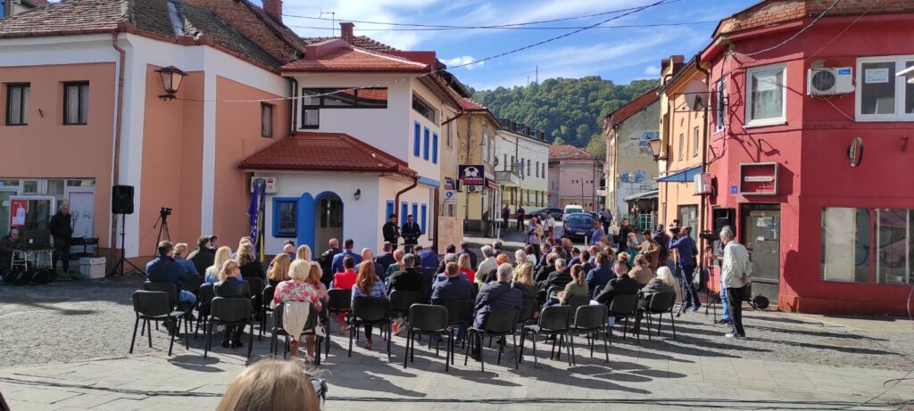 Kuca Bosanskog jezika 4